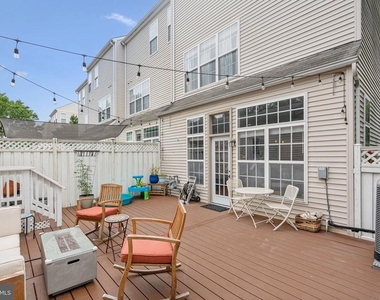 20353 Bowfonds Street - Photo Thumbnail 34