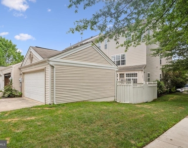 20353 Bowfonds Street - Photo Thumbnail 37