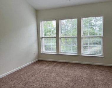 44221 Suscon Square - Photo Thumbnail 20