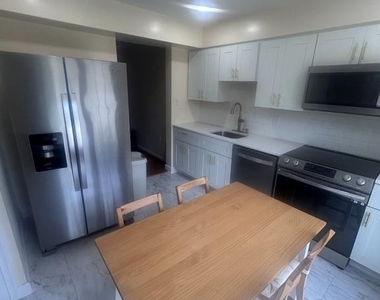5664 Cabells Mill Court - Photo Thumbnail 2