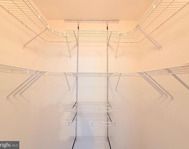 1300 Windleaf Drive - Photo Thumbnail 15