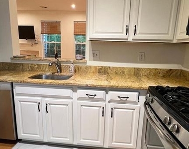 1300 Windleaf Drive - Photo Thumbnail 3