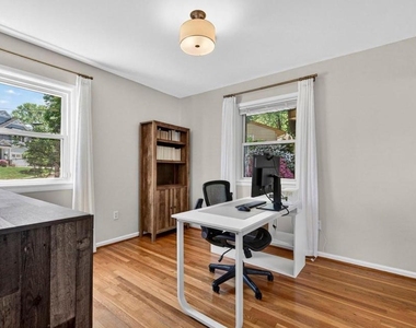 1109 Hillcrest Drive Sw - Photo Thumbnail 21