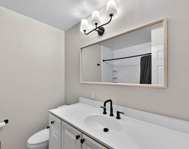 1109 Hillcrest Drive Sw - Photo Thumbnail 19