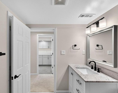 1109 Hillcrest Drive Sw - Photo Thumbnail 30