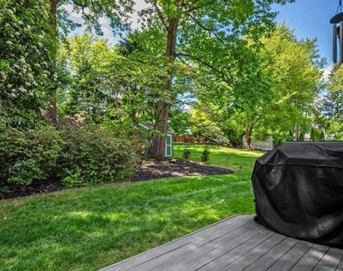 1109 Hillcrest Drive Sw - Photo Thumbnail 39