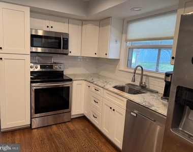 6603 Huntsman Boulevard - Photo Thumbnail 8