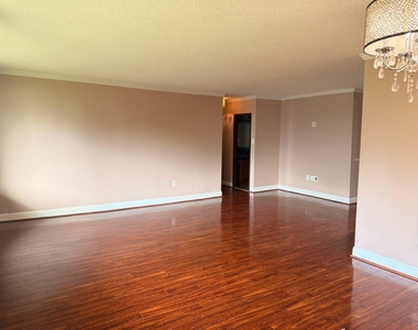 3705 S George Mason Drive - Photo Thumbnail 2