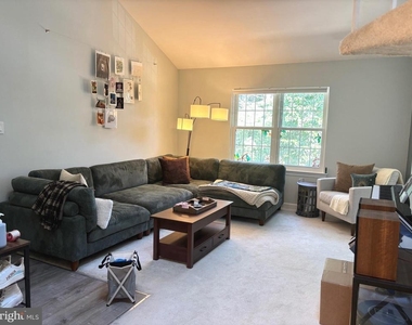10192 Ashbrooke Court - Photo Thumbnail 8