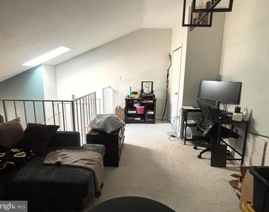 10192 Ashbrooke Court - Photo Thumbnail 12
