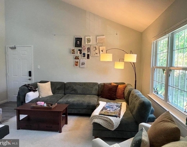 10192 Ashbrooke Court - Photo Thumbnail 10