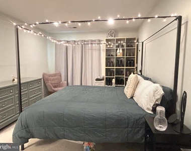10192 Ashbrooke Court - Photo Thumbnail 16