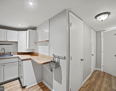 9328 Humphries Drive - Photo Thumbnail 15