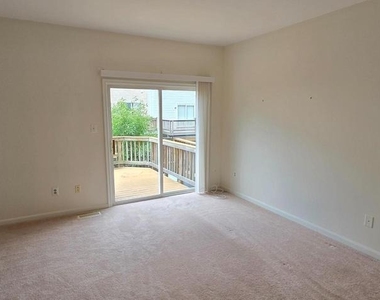 2436 Old Farmhouse Court - Photo Thumbnail 12