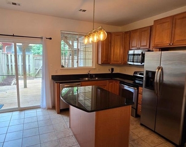 2436 Old Farmhouse Court - Photo Thumbnail 4
