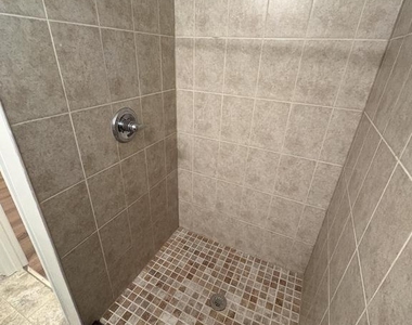 4305 Pleasant Valley Road - Photo Thumbnail 14