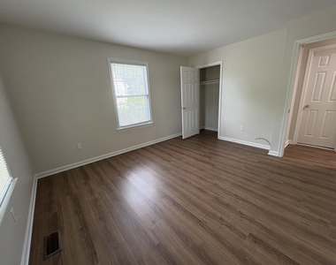 4305 Pleasant Valley Road - Photo Thumbnail 3