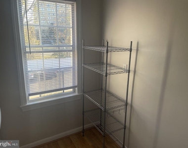 6704 W Wakefield Drive - Photo Thumbnail 4