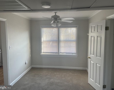 6704 W Wakefield Drive - Photo Thumbnail 5