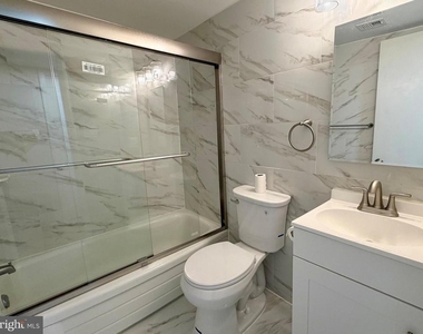 4933 Americana Drive - Photo Thumbnail 19