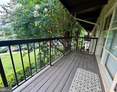 4933 Americana Drive - Photo Thumbnail 20