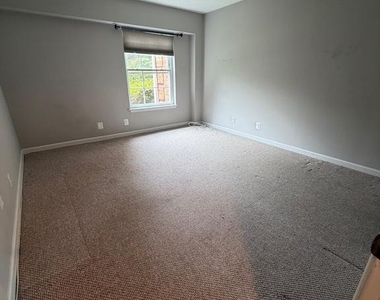 7640 Tremayne Place - Photo Thumbnail 2