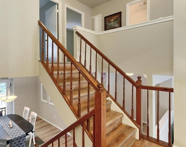 9694 Poindexter Court - Photo Thumbnail 16