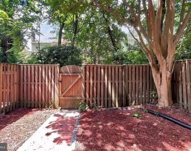9694 Poindexter Court - Photo Thumbnail 33