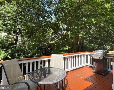 9694 Poindexter Court - Photo Thumbnail 14
