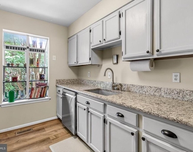9694 Poindexter Court - Photo Thumbnail 9
