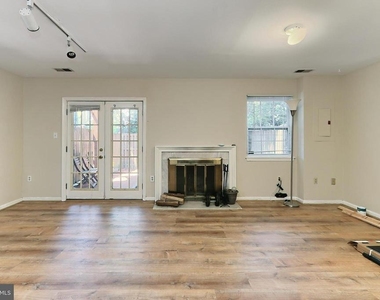 9694 Poindexter Court - Photo Thumbnail 28