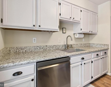 9694 Poindexter Court - Photo Thumbnail 11