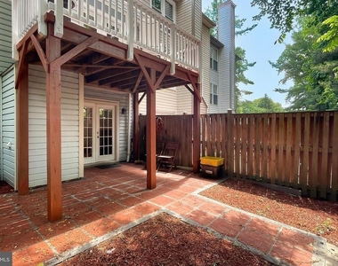 9694 Poindexter Court - Photo Thumbnail 32