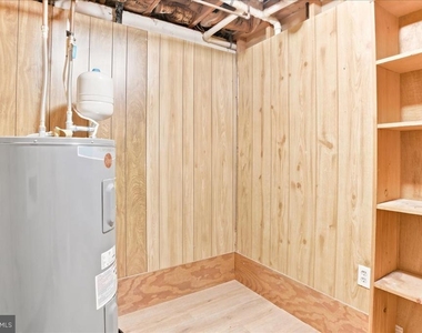 102 Linwood Court - Photo Thumbnail 60