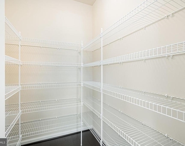 298 Norland Knoll Drive - Photo Thumbnail 17