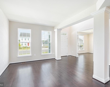 298 Norland Knoll Drive - Photo Thumbnail 3