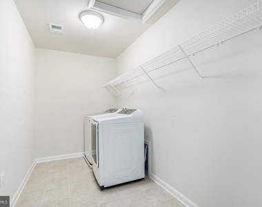 298 Norland Knoll Drive - Photo Thumbnail 40