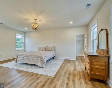 5095 Carter's Crossing Avenue - Photo Thumbnail 21