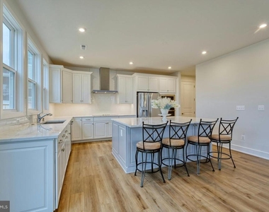 5095 Carter's Crossing Avenue - Photo Thumbnail 13