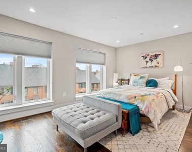 607 Slade Court - Photo Thumbnail 9
