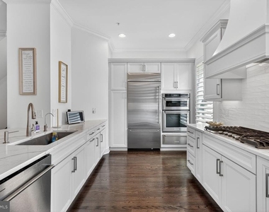 619 E Custis Avenue - Photo Thumbnail 10