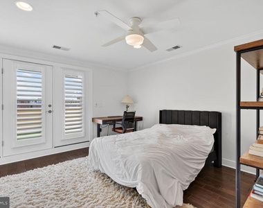 619 E Custis Avenue - Photo Thumbnail 18