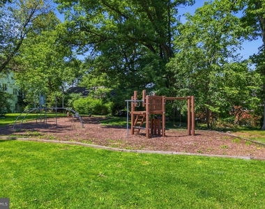 3712 Valley Drive - Photo Thumbnail 42
