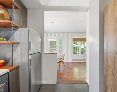 3712 Valley Drive - Photo Thumbnail 15