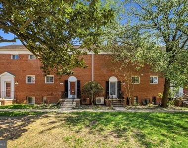 1615 Mount Eagle Place - Photo Thumbnail 40