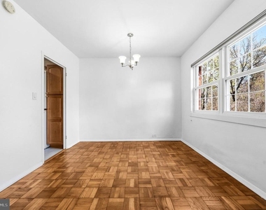 1615 Mount Eagle Place - Photo Thumbnail 16
