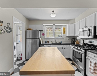 3812 Keller Avenue - Photo Thumbnail 17