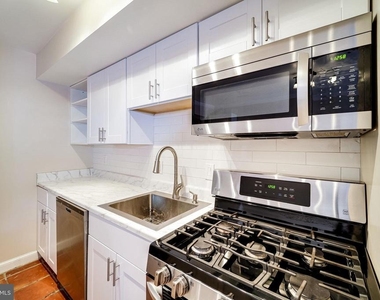 1317 Queen Street - Photo Thumbnail 9