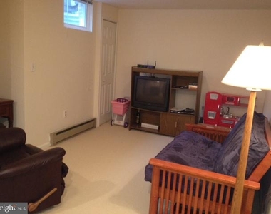 232 N Nelson Street N - Photo Thumbnail 9