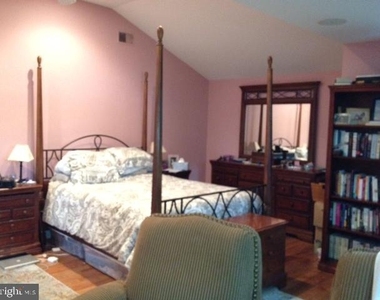 232 N Nelson Street N - Photo Thumbnail 7